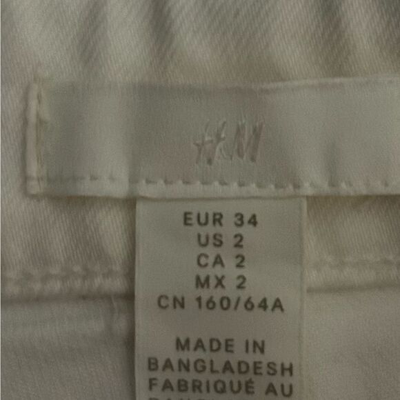 H&M Cream High Rise Raw Hem Straight Leg Jeans Size 2 - Picture 9 of 9